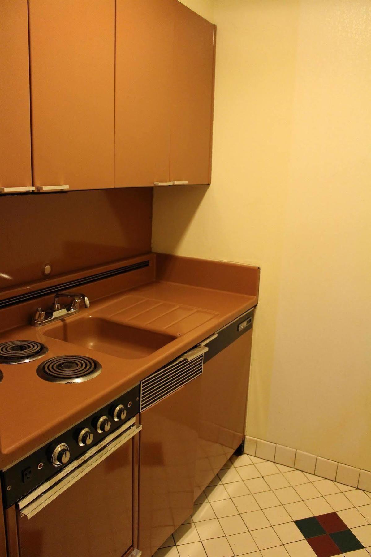 Lake View Inn & Suites Killen Екстериор снимка