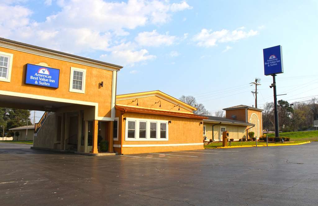 Lake View Inn & Suites Killen Екстериор снимка