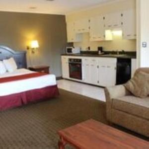 Lake View Inn & Suites Killen Екстериор снимка