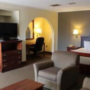 Lake View Inn & Suites Killen Екстериор снимка